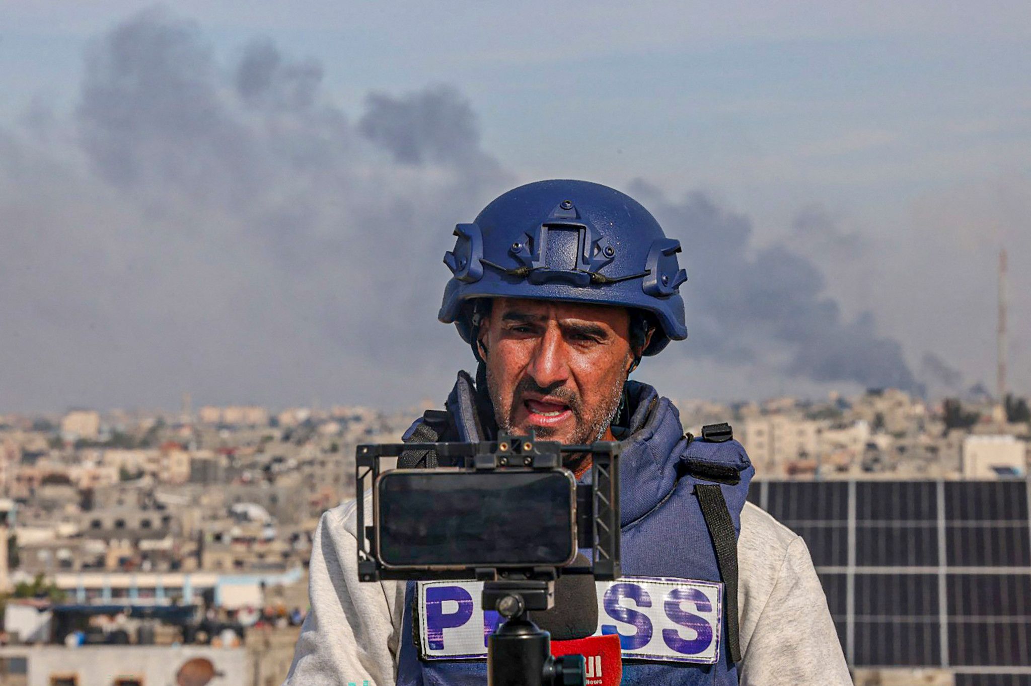 Quand la veste «presse» fait courir un danger de mort à Gaza