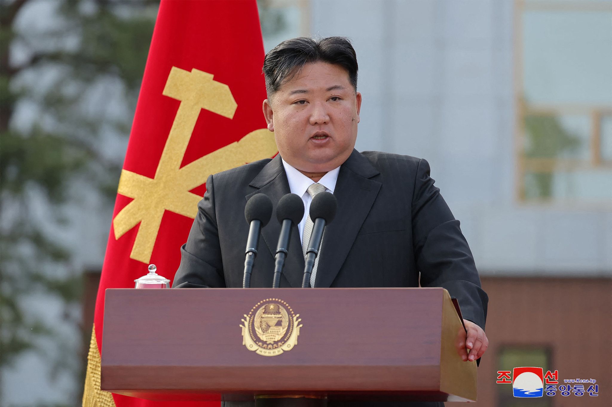 Pyongyang dit avoir réussi un tir de missile à têtes multiples