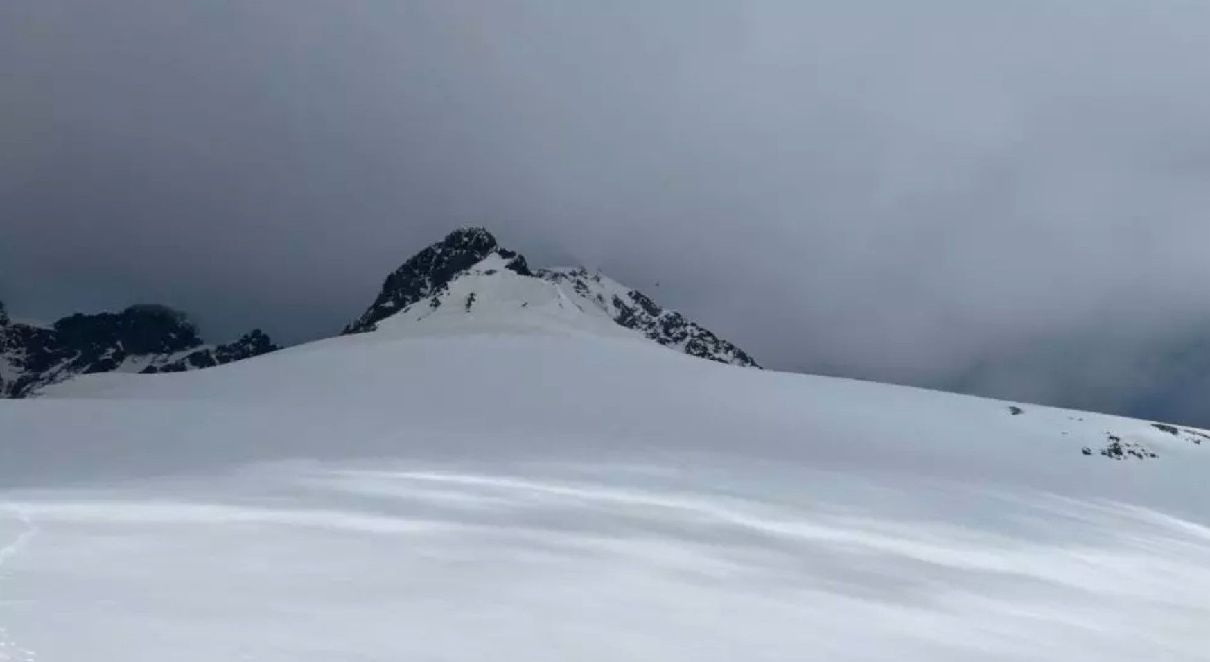 Un alpiniste a fait une chute mortelle sur le piz Bernina