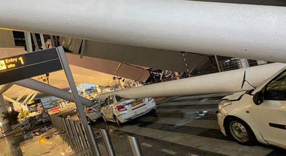 Un toit s'effondre à l'aéroport de New Delhi: un mort, huit blessés