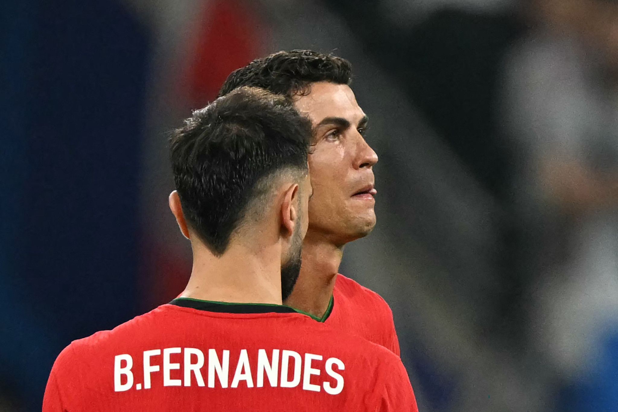 Le Portugal s'en sort par les poils, Ronaldo en larmes