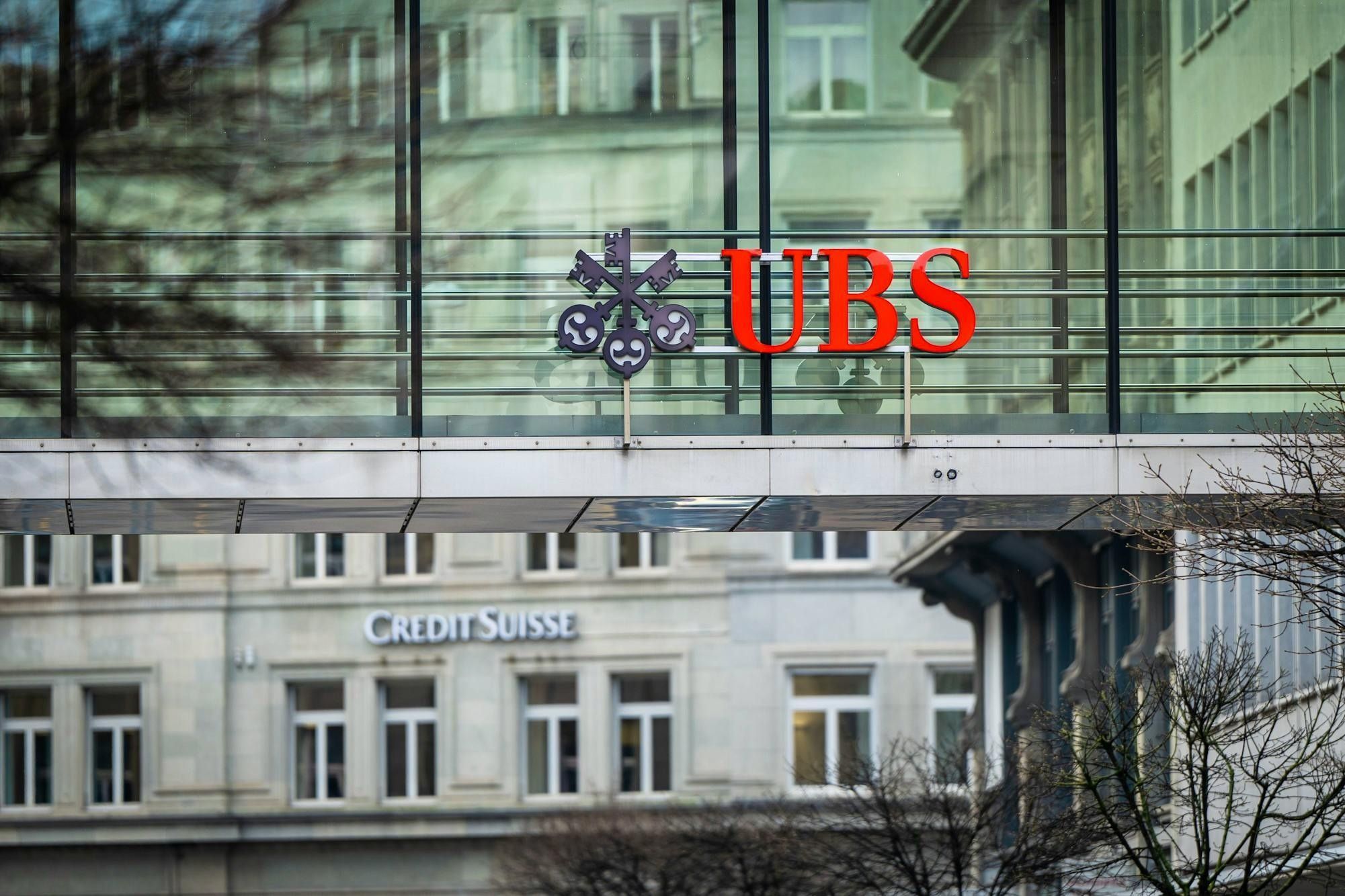 La fusion de Credit Suisse et de l'UBS officialisée