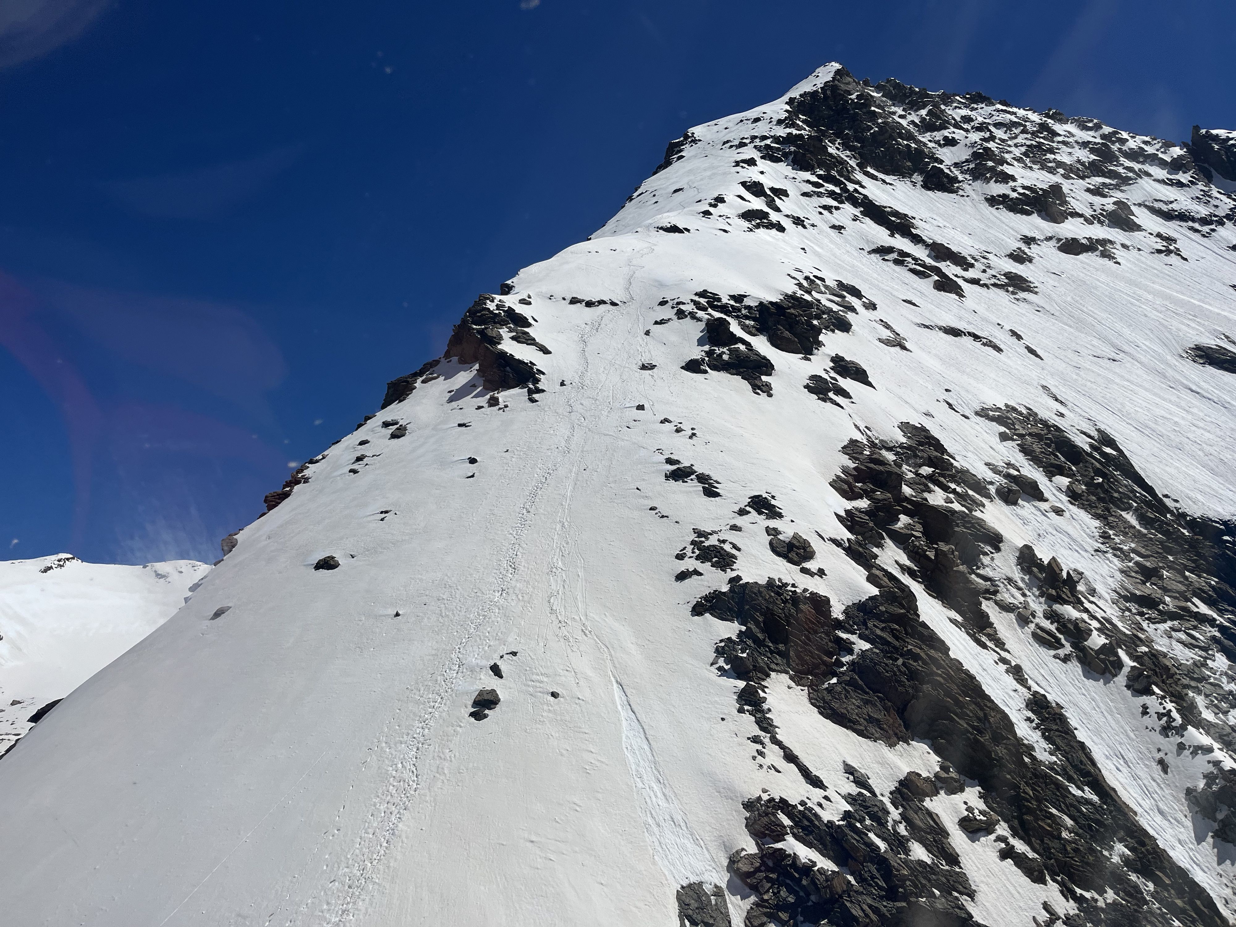 Deux femmes chutent du Lagginhorn, l'une se tue