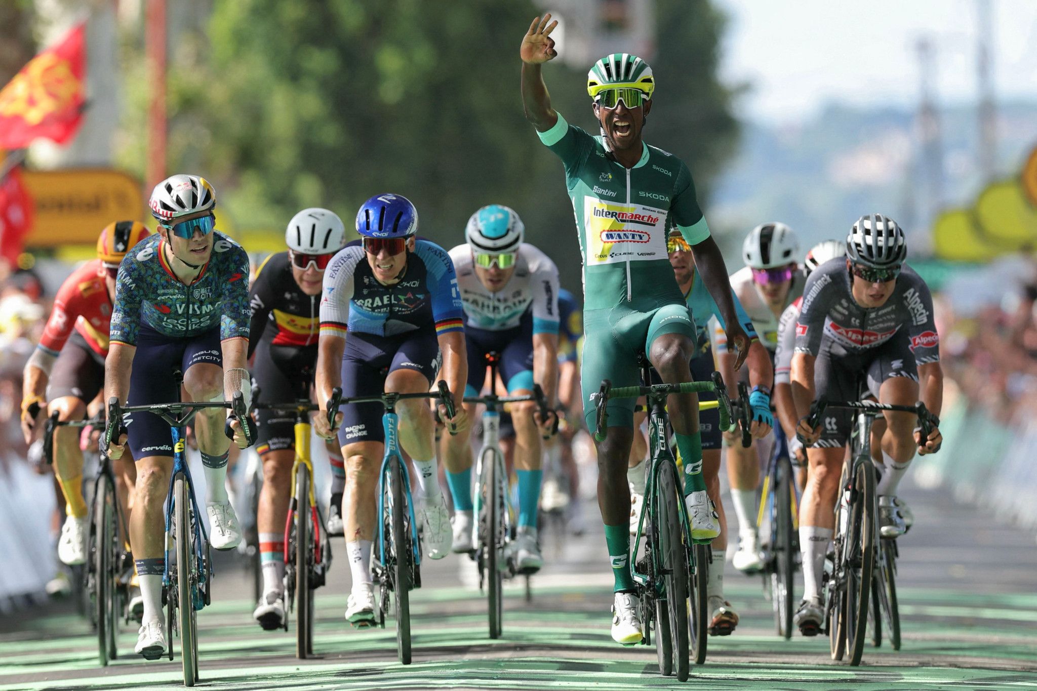 Troisième victoire au sprint pour Biniam Girmay