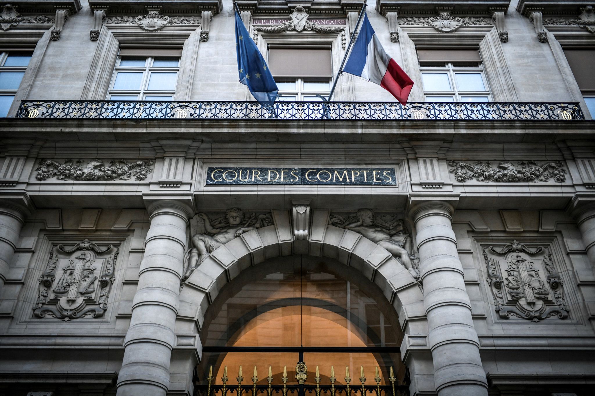 En France, la Cour des comptes tire la sonnette d'alarme