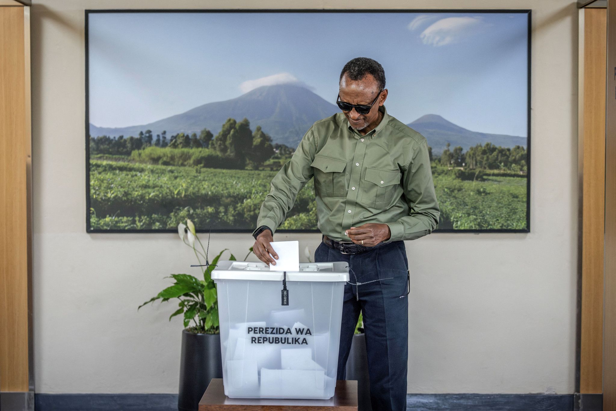 Nouveau plébiscite en vue pour Paul Kagame