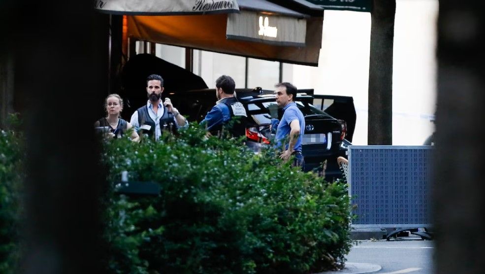 Terrasse percutée par une voiture à Paris: l'acte pourrait être intentionnel