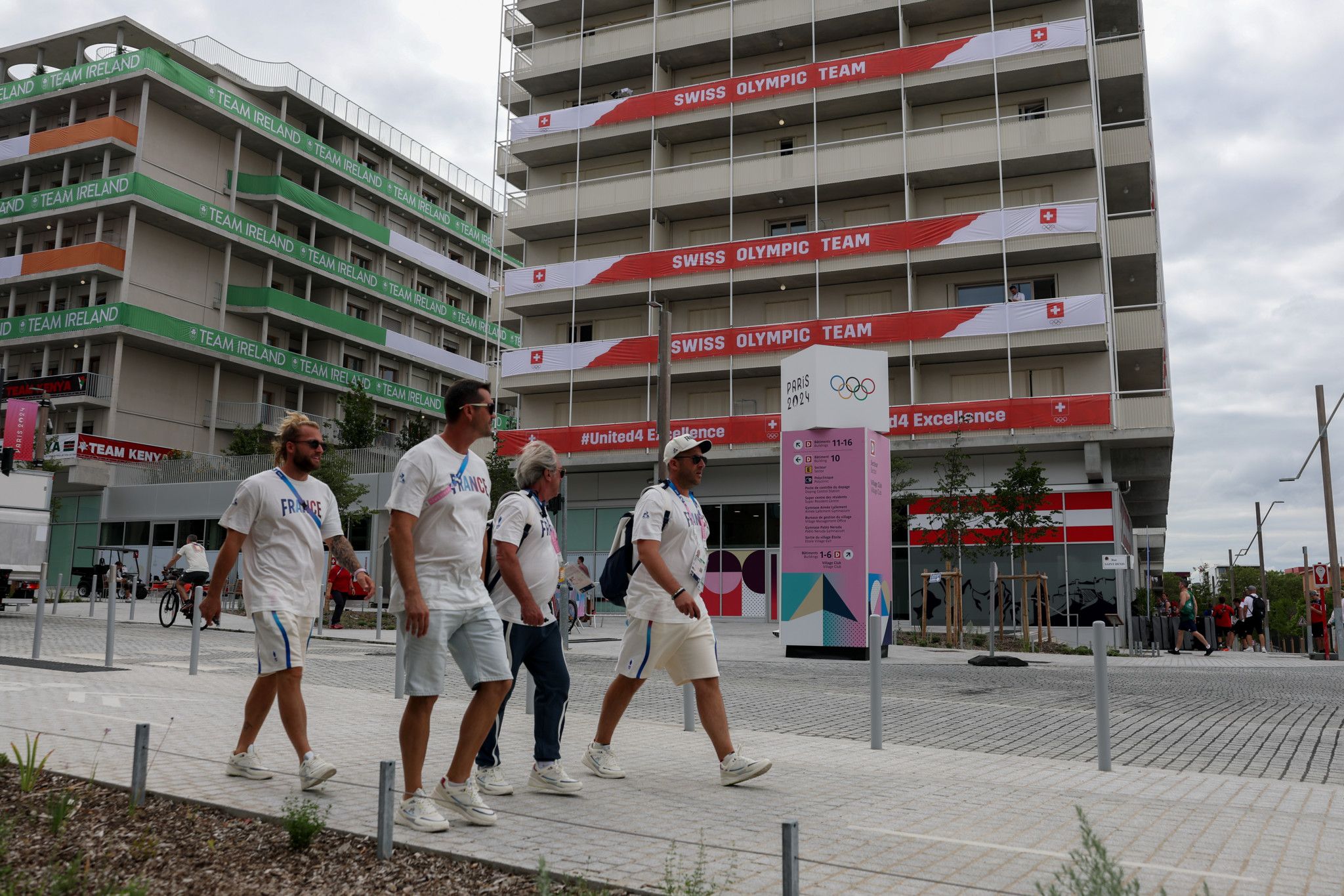 Plongez dans l'intimité des athlètes suisses au village olympique