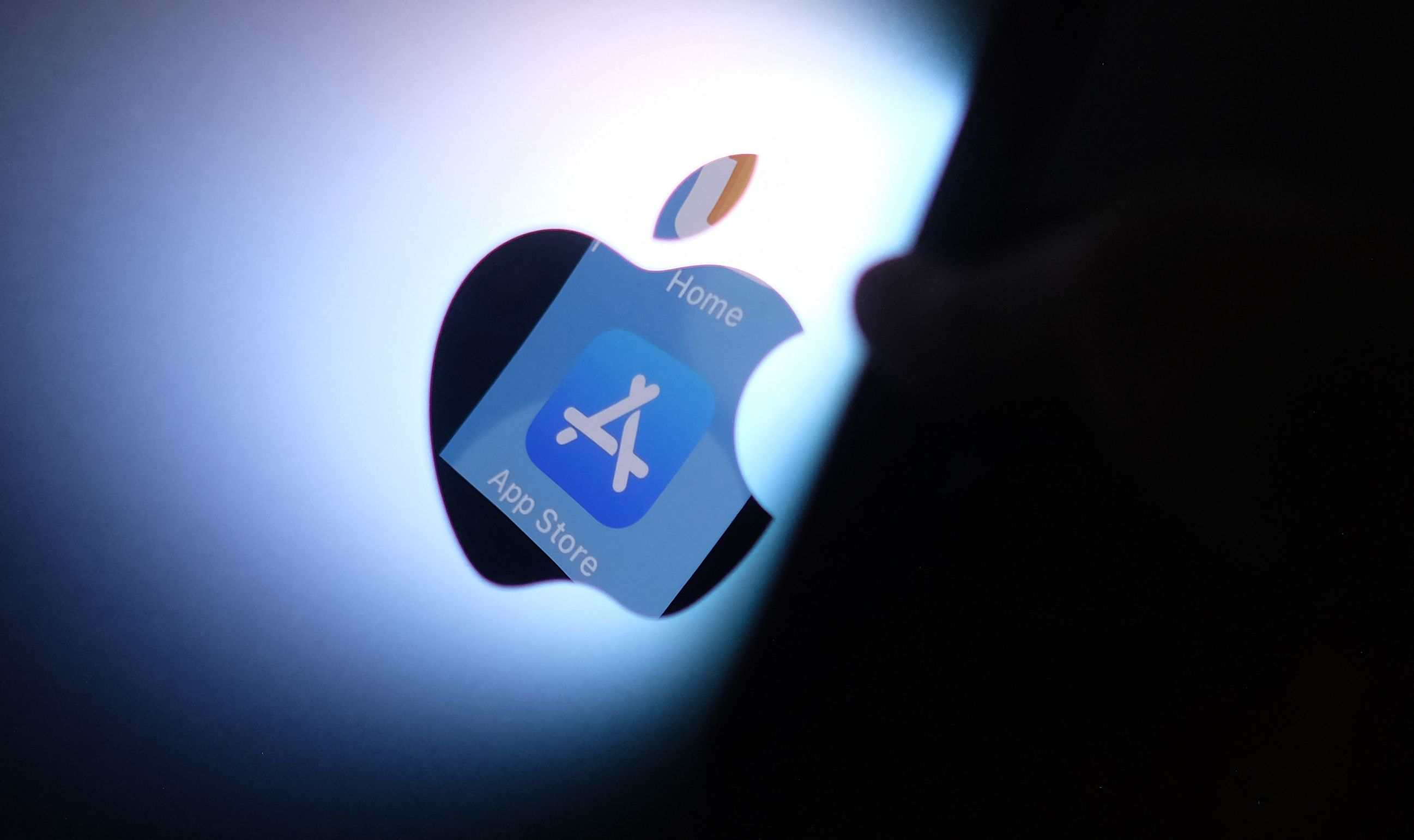 Le gendarme espagnol menace Apple d'une amende colossale