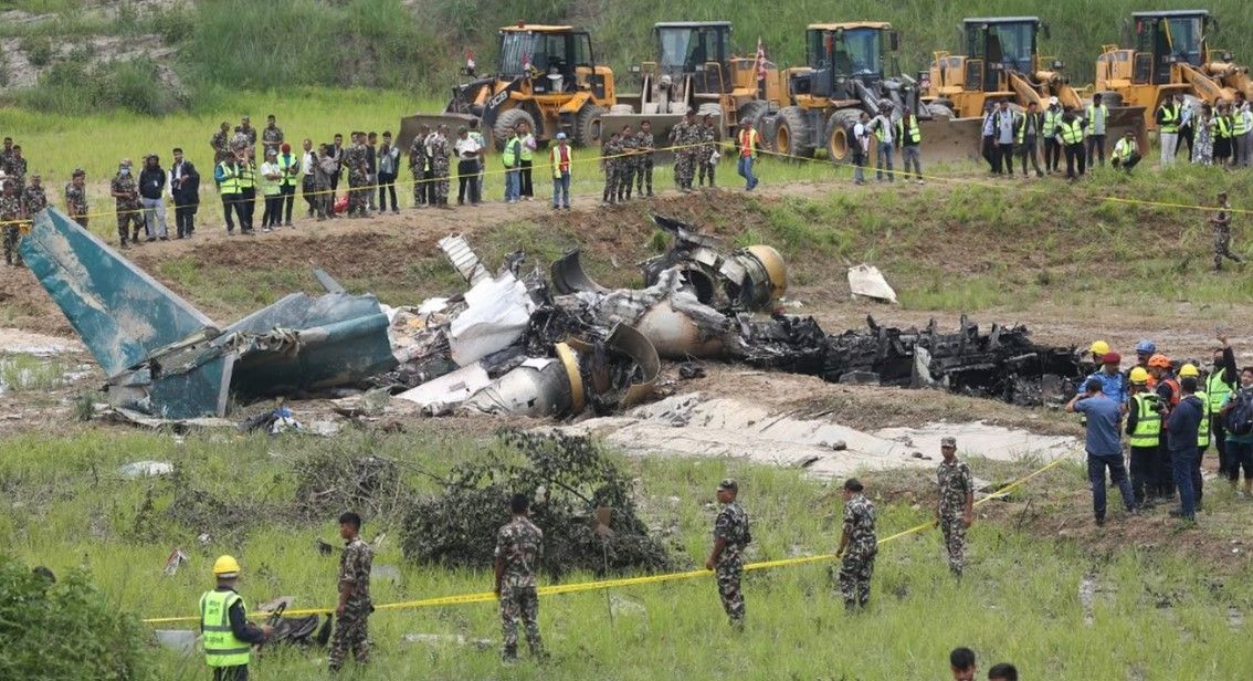 Le pilote rescapé du crash au Népal se remet gentiment