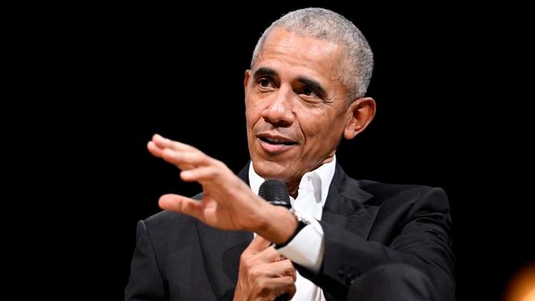 Présidentielle: Barack Obama apporte son soutien à Kamala Harris