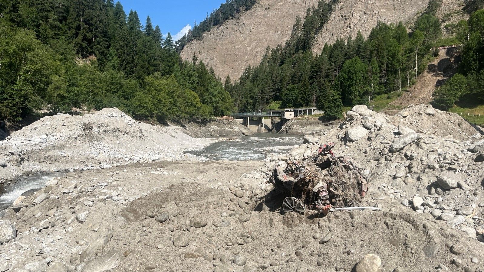 La voiture d'une personne disparue en juin retrouvée en Valais