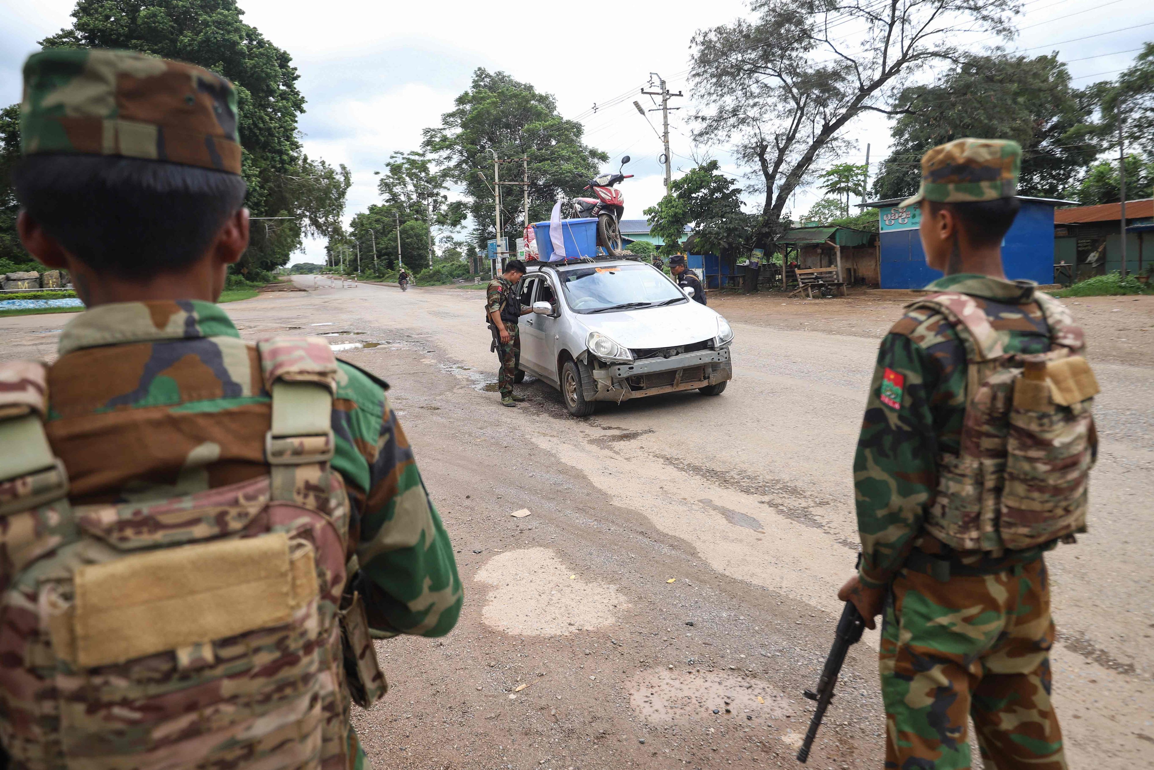 Un groupe armé revendique la capture d'un commandement régional militaire