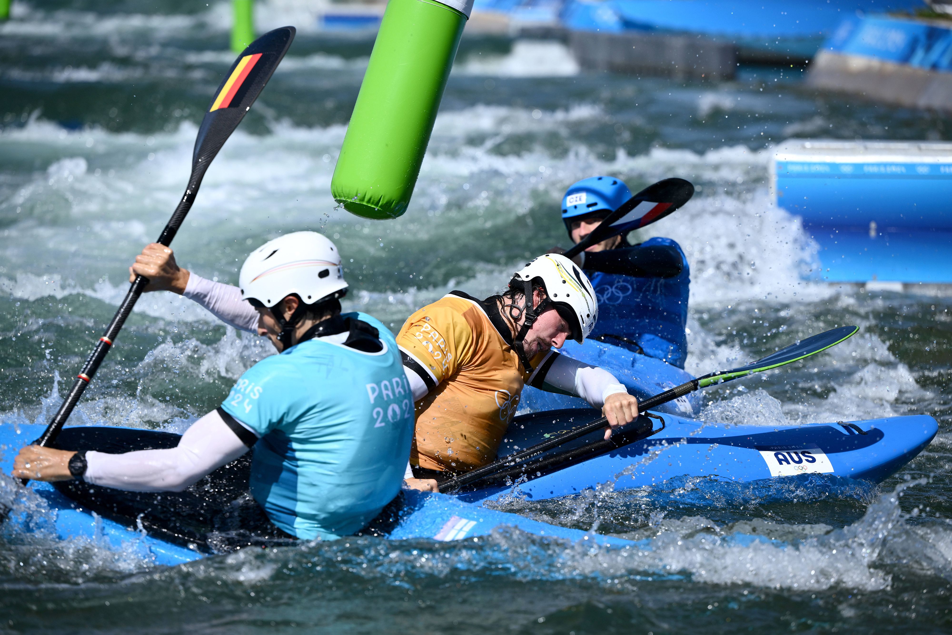 Commentaire: Le kayak cross, ça ne va pas un peu trop loin?