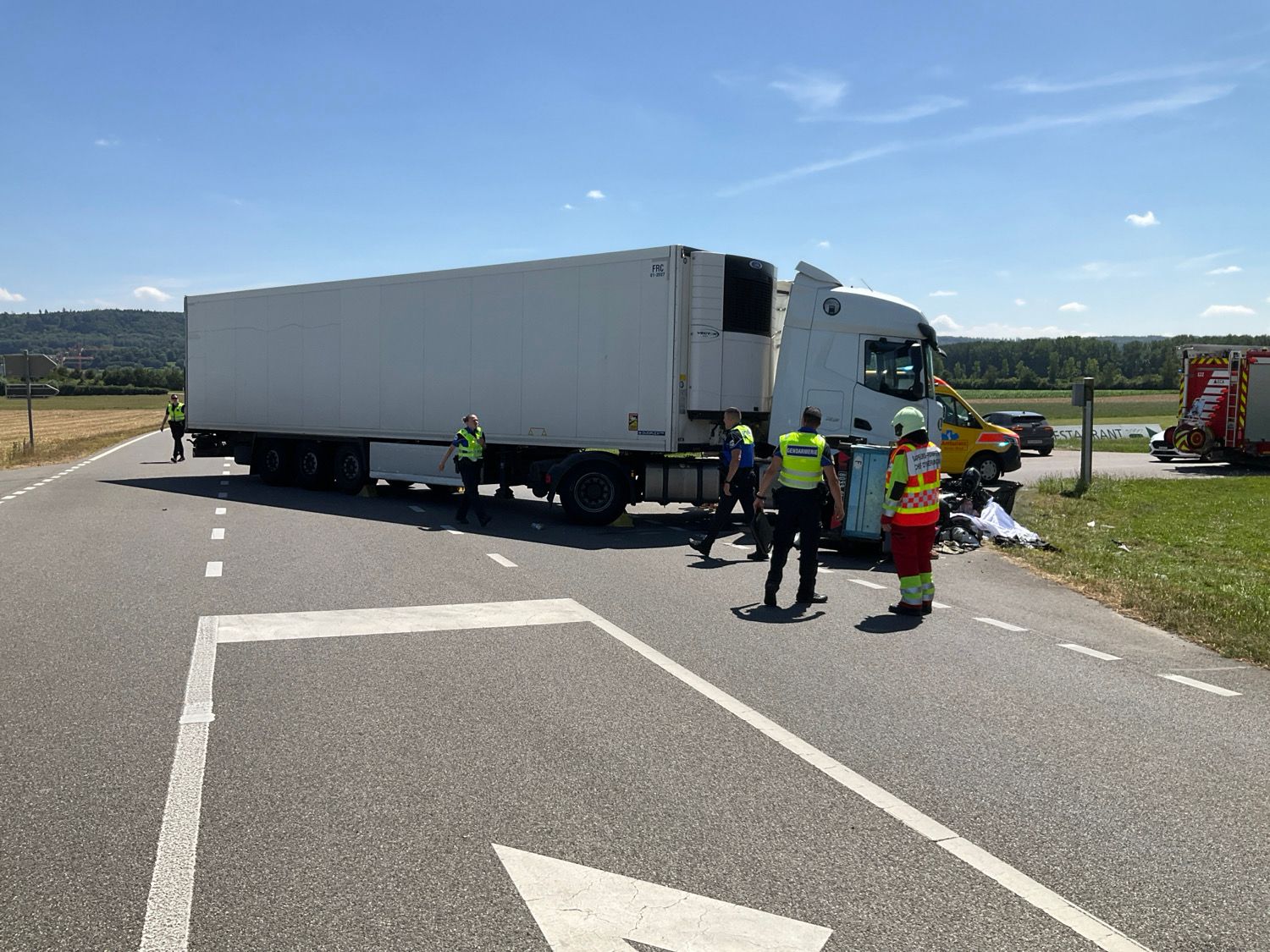 Grave accident à Avenches: un mort et un blessé