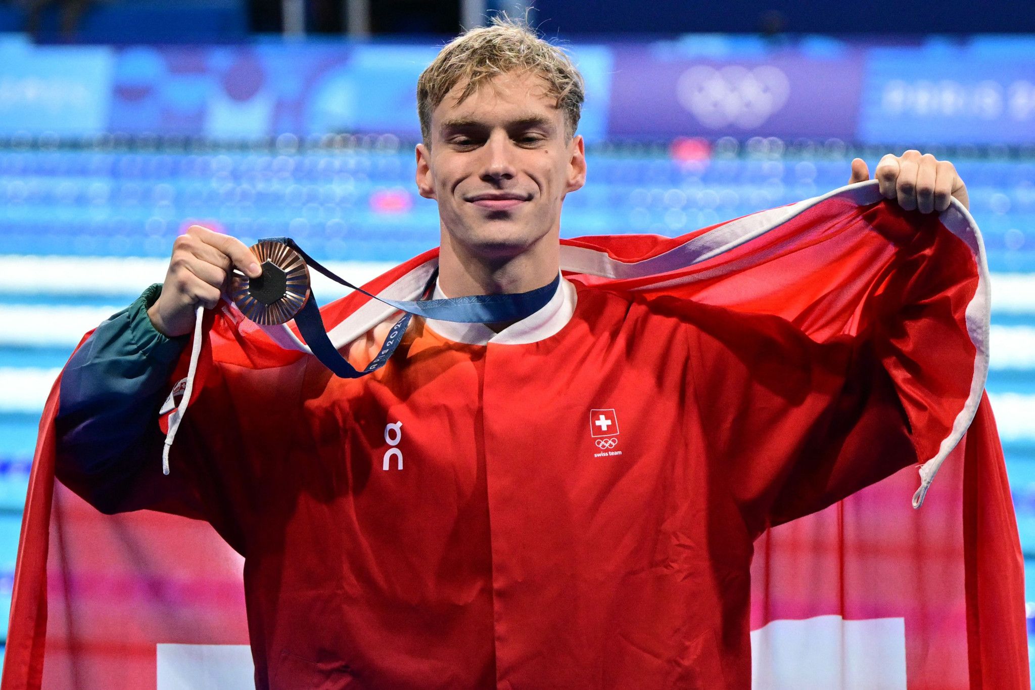 Julie Derron et Roman Mityukov désignés porte-drapeaux