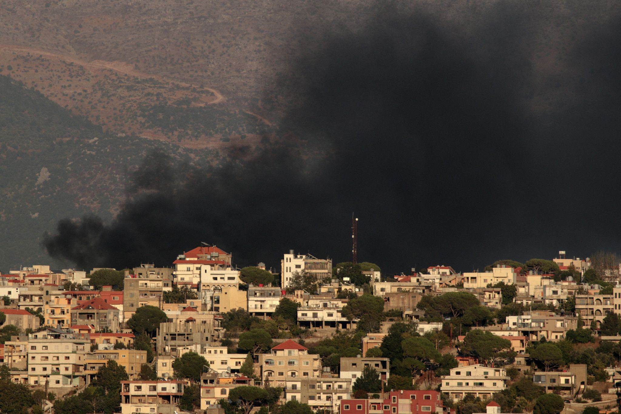 Israël mène des frappes au Liban contre le Hezbollah