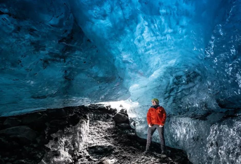 Grotte de glace effondrée: un des touristes est mort