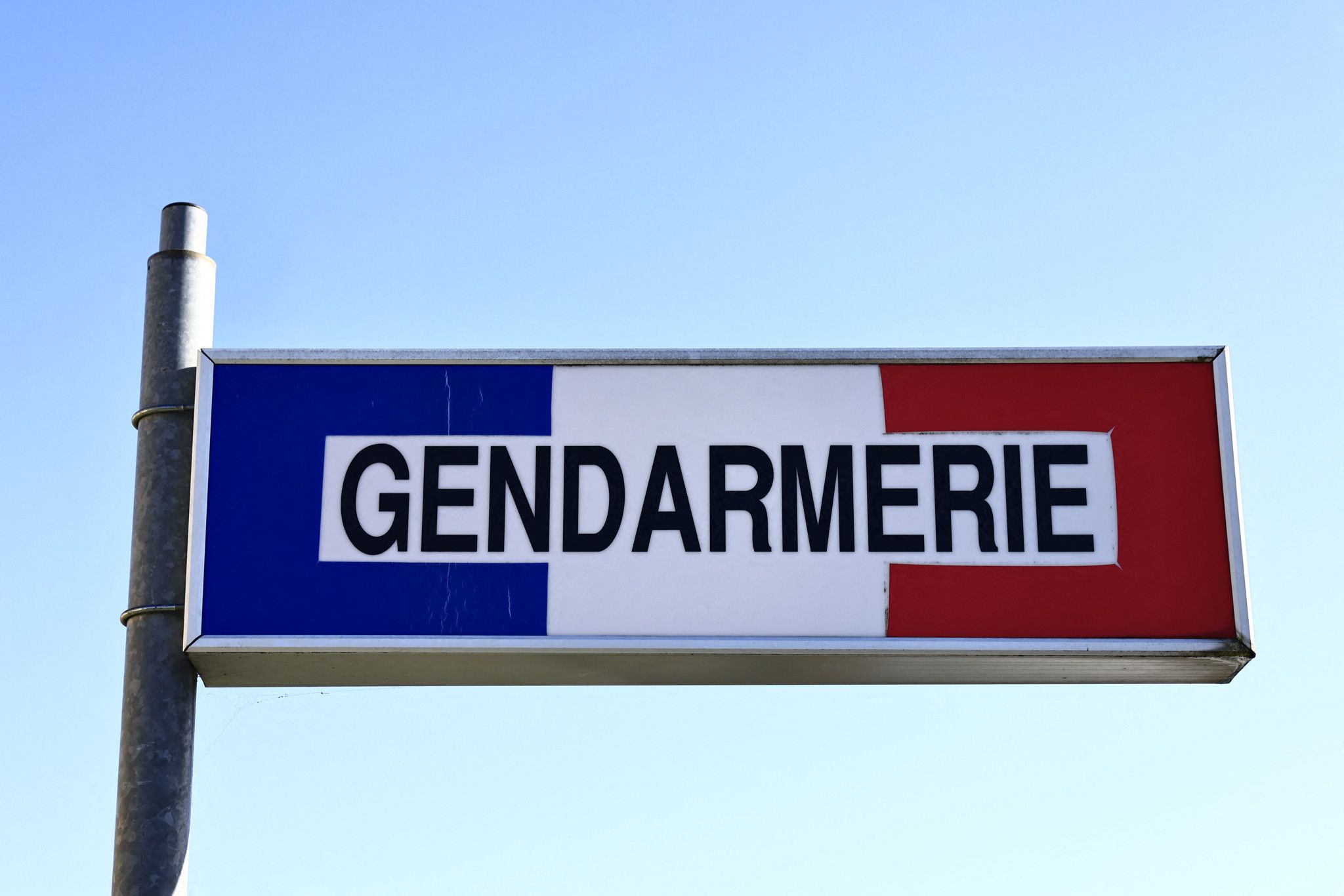 Mort d'un gendarme percuté lors d'un contrôle routier