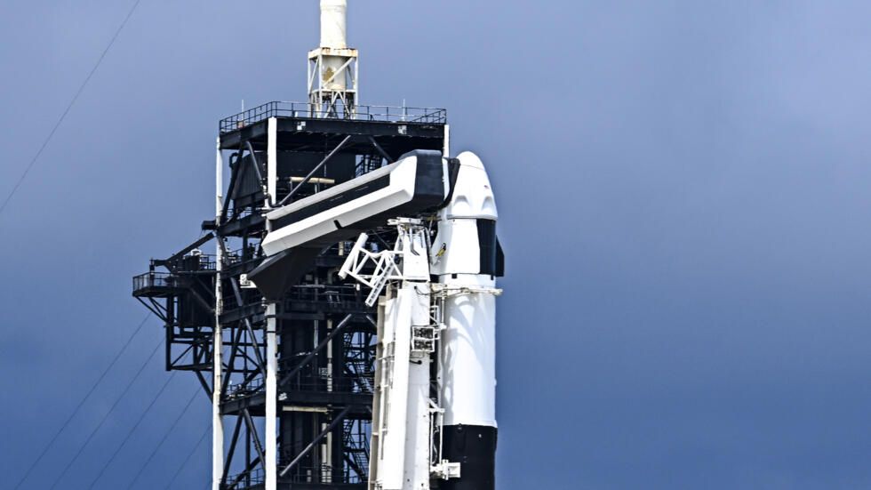 La mission de SpaceX prévoyant la première sortie spatiale privée reportée sine die