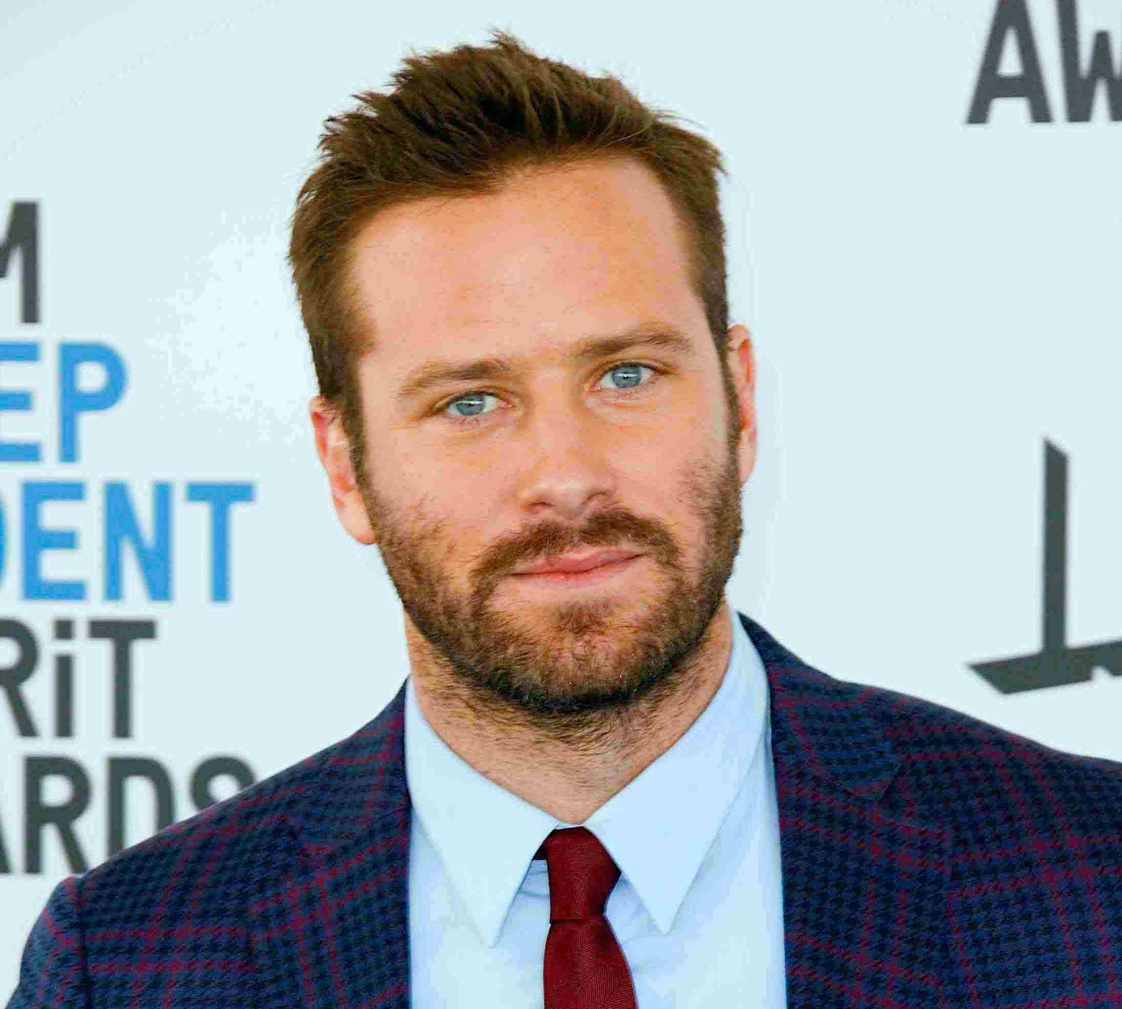 L'acteur Armie Hammer contraint de vendre son pick-up par manque de moyens