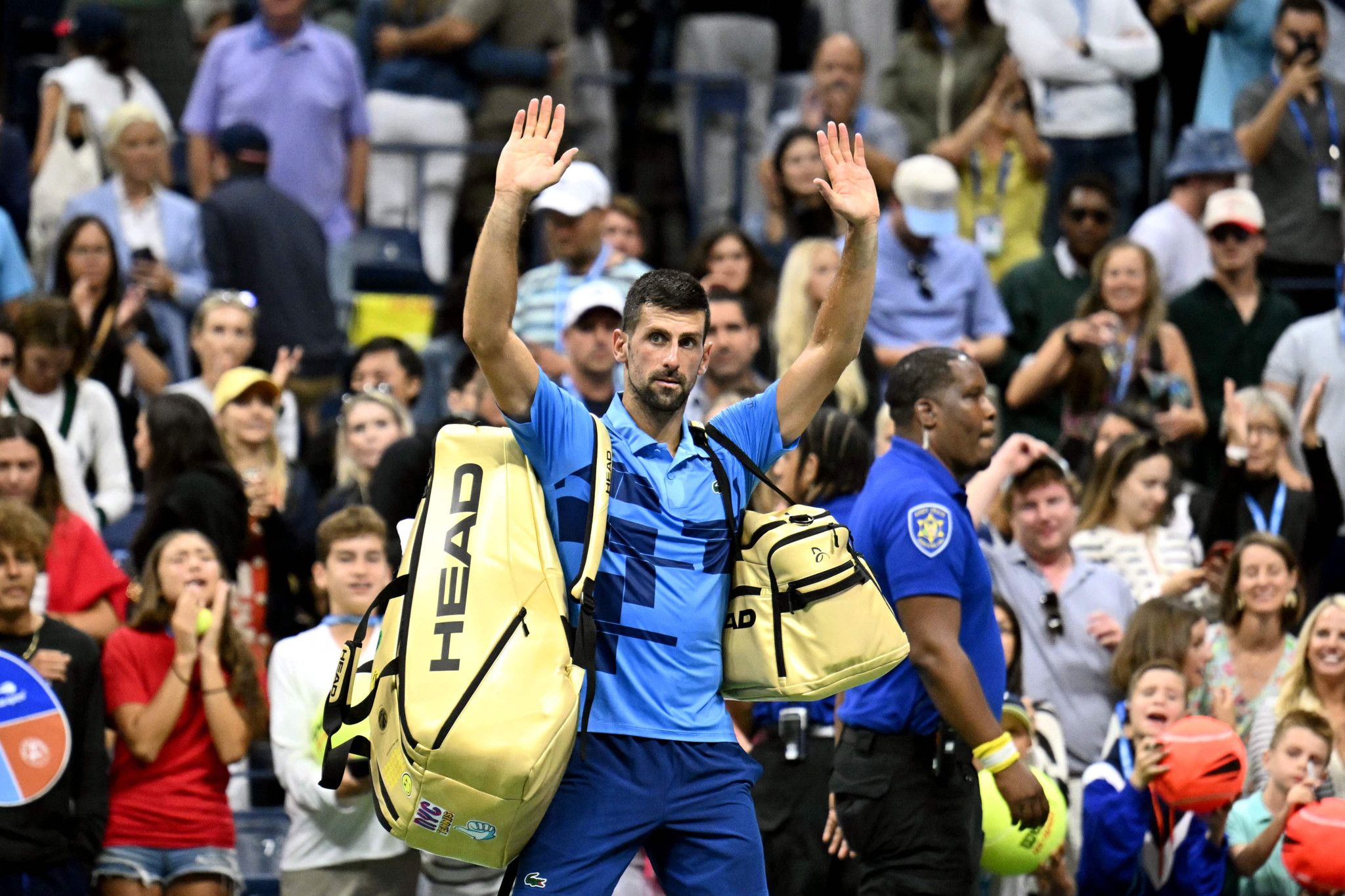 Nouvelle sensation à New York: Djokovic sorti au troisième tour!