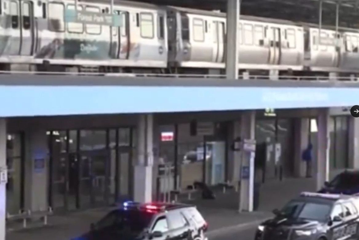 Quatre passagers retrouvés abattus dans un train