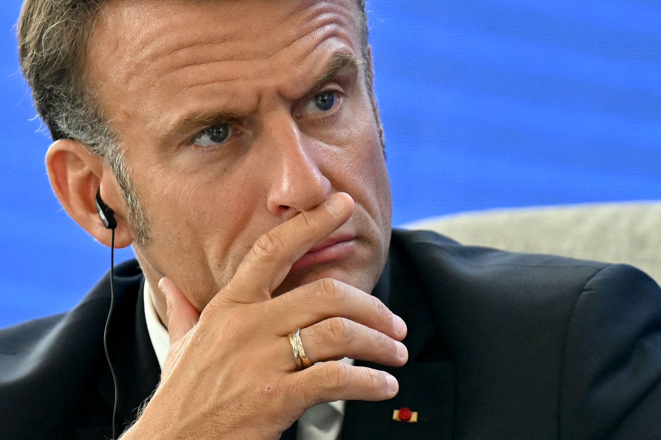 Macron semblait sur le point de trancher, mais le suspense continue