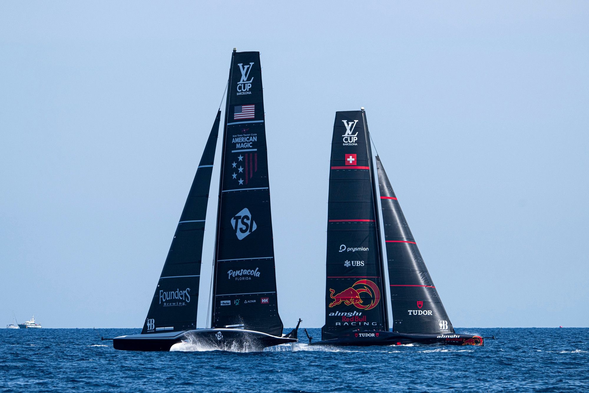 Alinghi confirme son redressement à la Coupe Louis-Vuitton