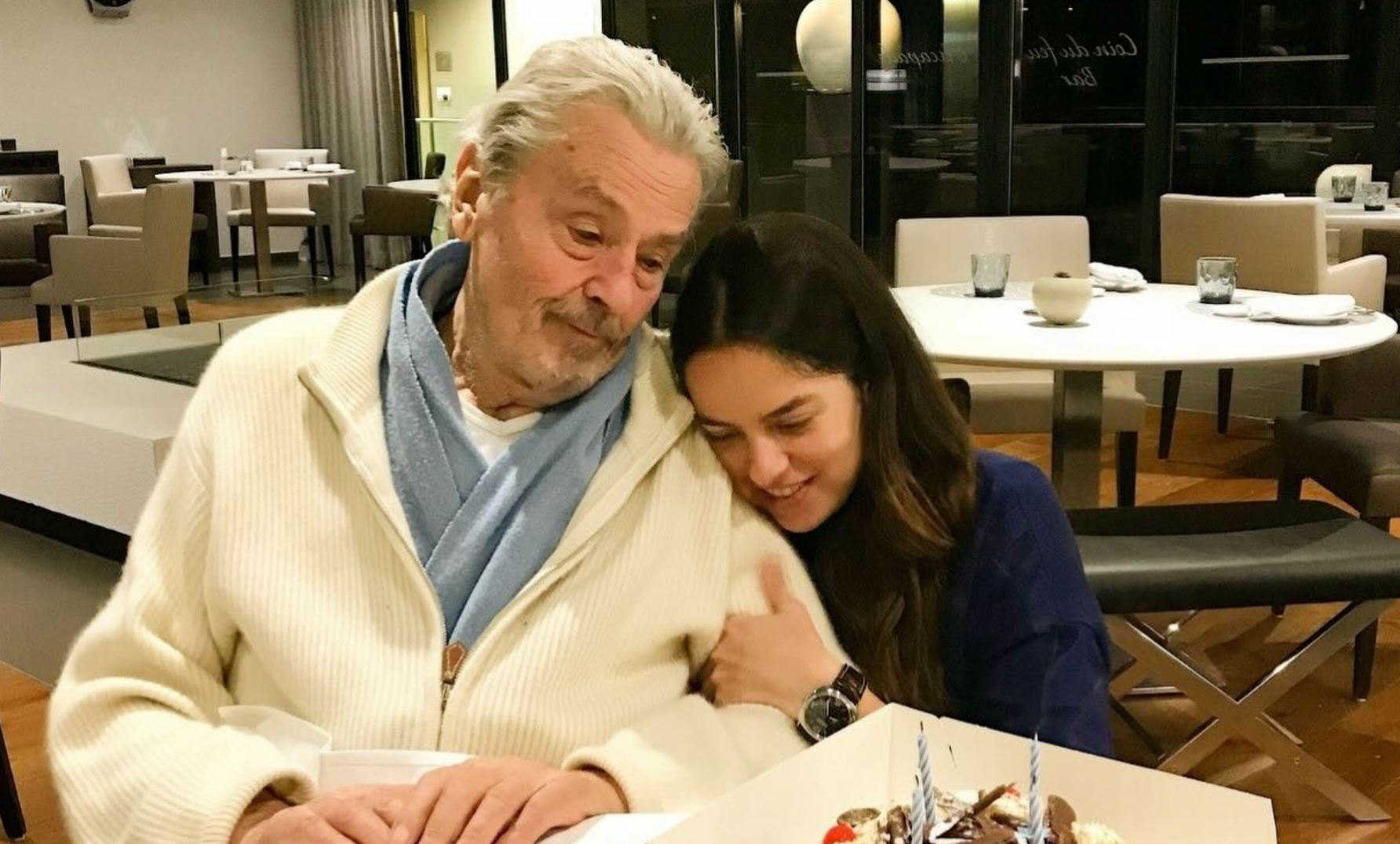 Anouchka Delon rend hommage à son père: «Tu es partout où je suis»