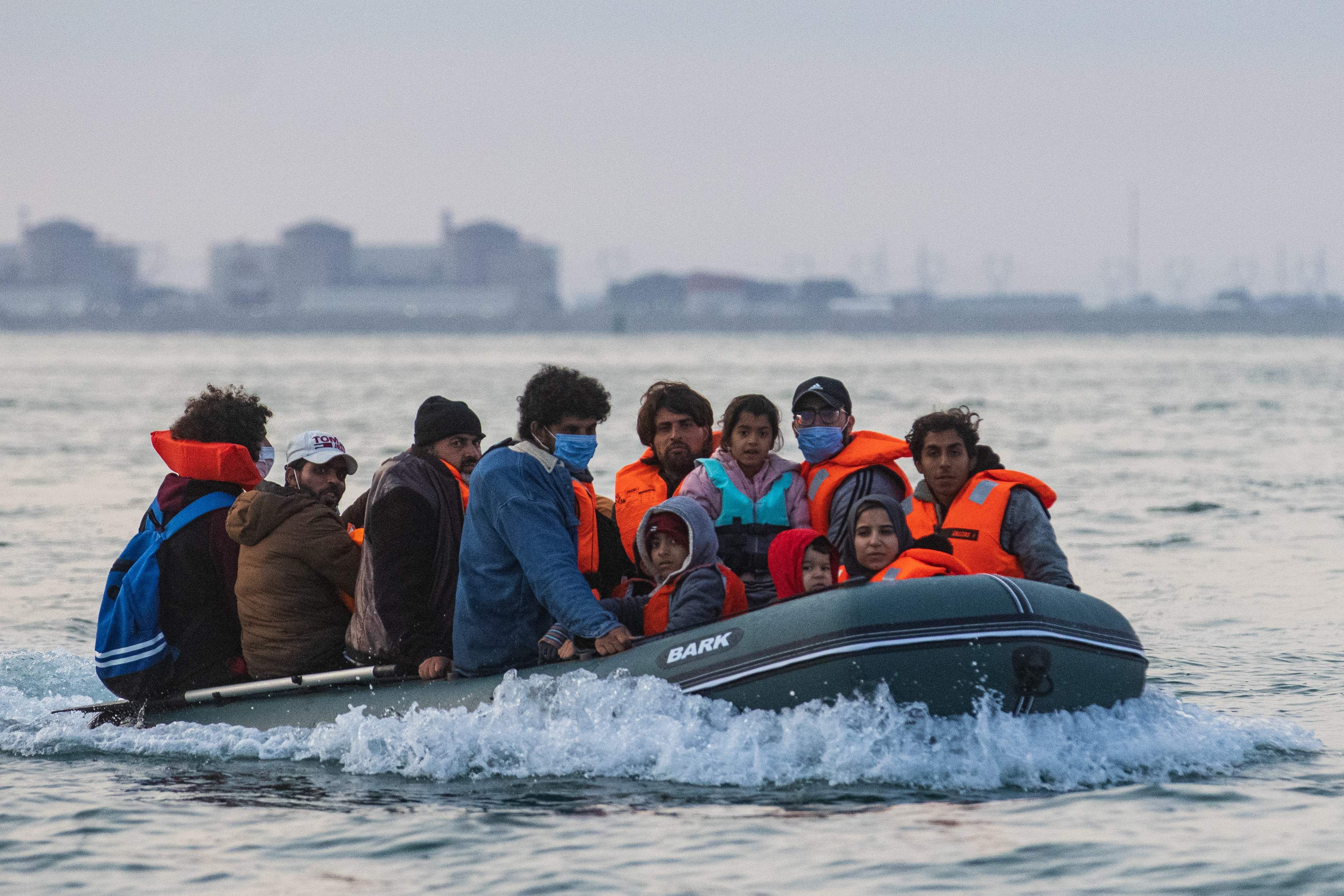 Une cinquantaine de migrants secourus dans la Manche