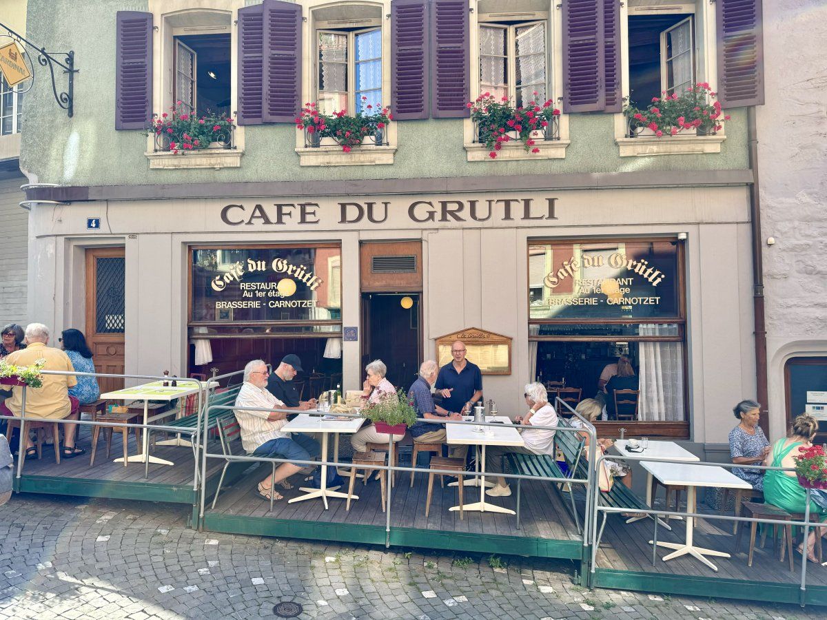 Déjà 9000 signatures pour sauver le mythique café du Grütli à Lausanne