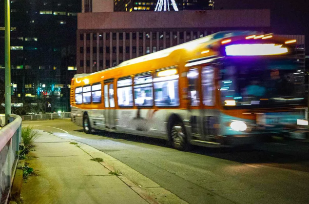 Un mort lors d'une prise d'otages à bord d'un bus