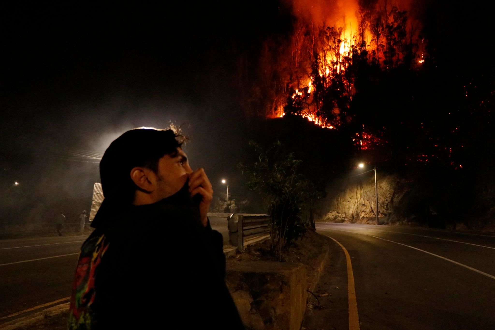 Situation «critique» à Quito sous les fumées de 5 feux simultanés