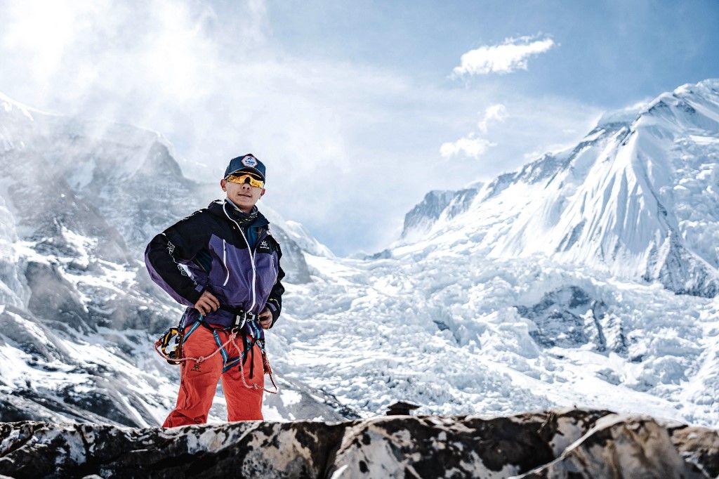 À 18 ans, il devient le plus jeune conquérant du «Graal» de l'alpinisme