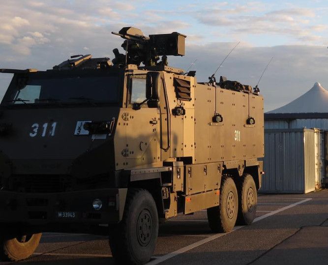 Accident sur une place d'armes, plusieurs militaires blessés