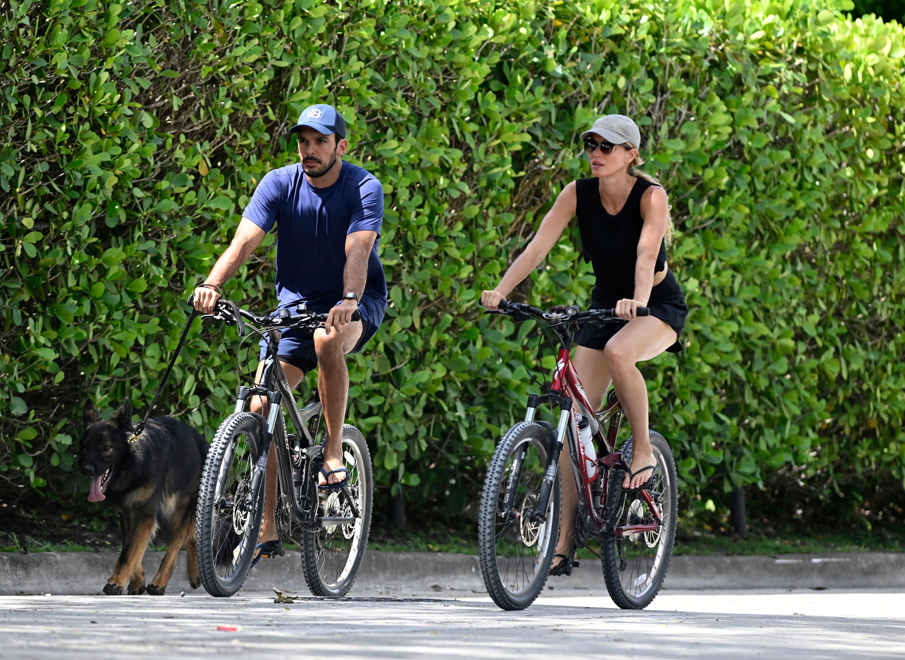 Gisele Bündchen attend son troisième enfant à 44 ans