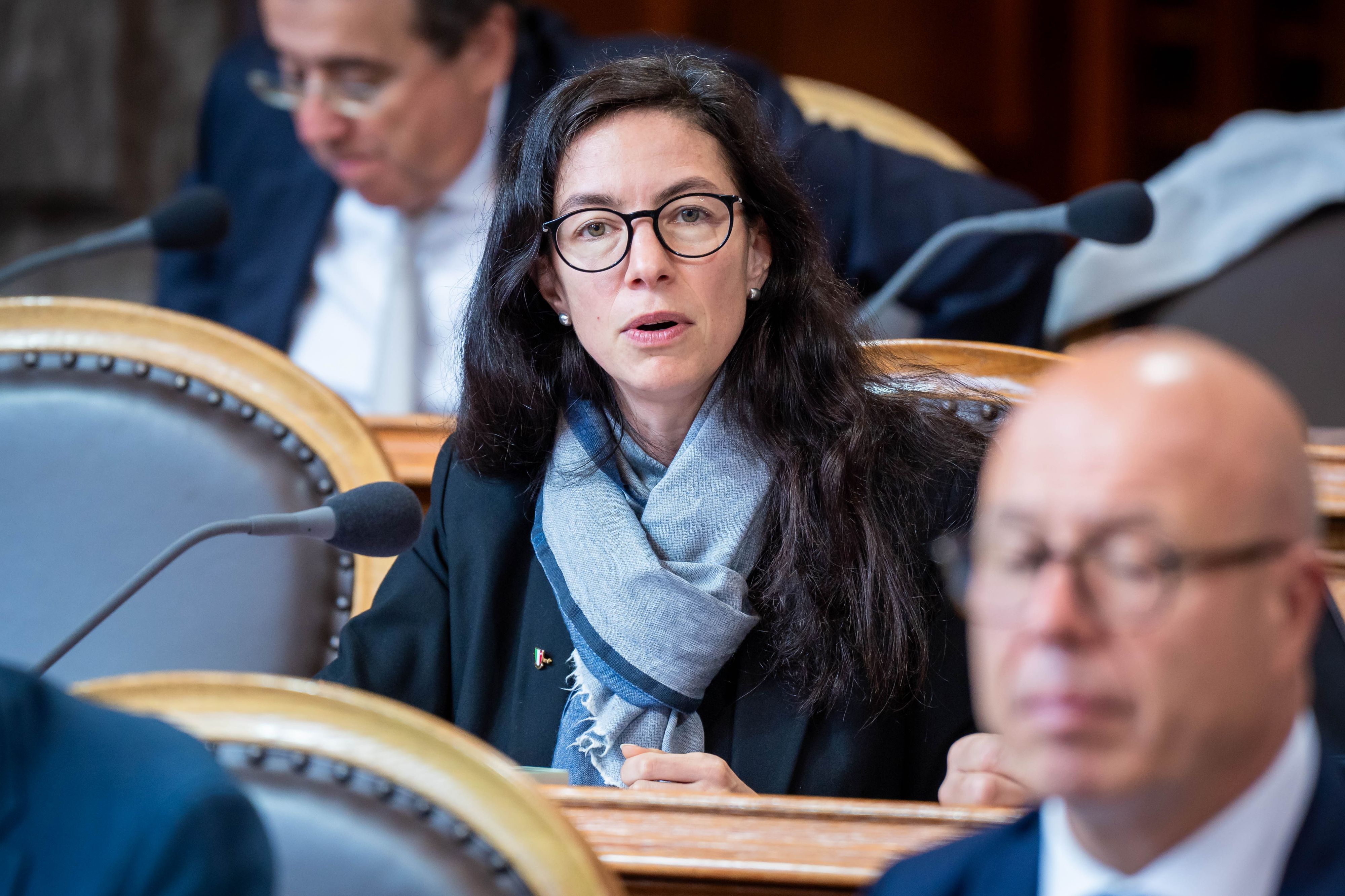 Céline Vara vise le gouvernement neuchâtelois