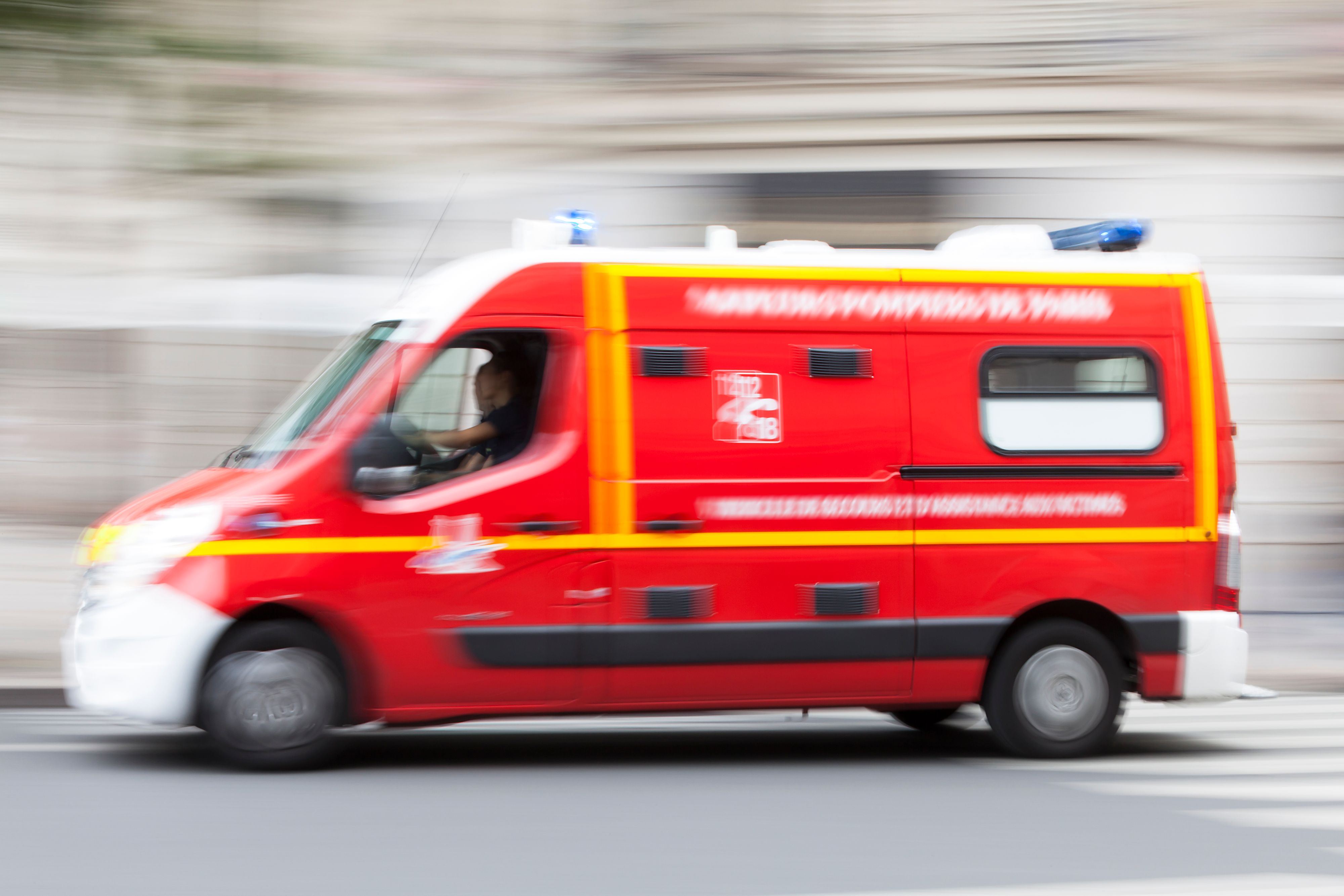 L'ambulancier qui avait percuté un piéton sur l'autoroute a été arrêté