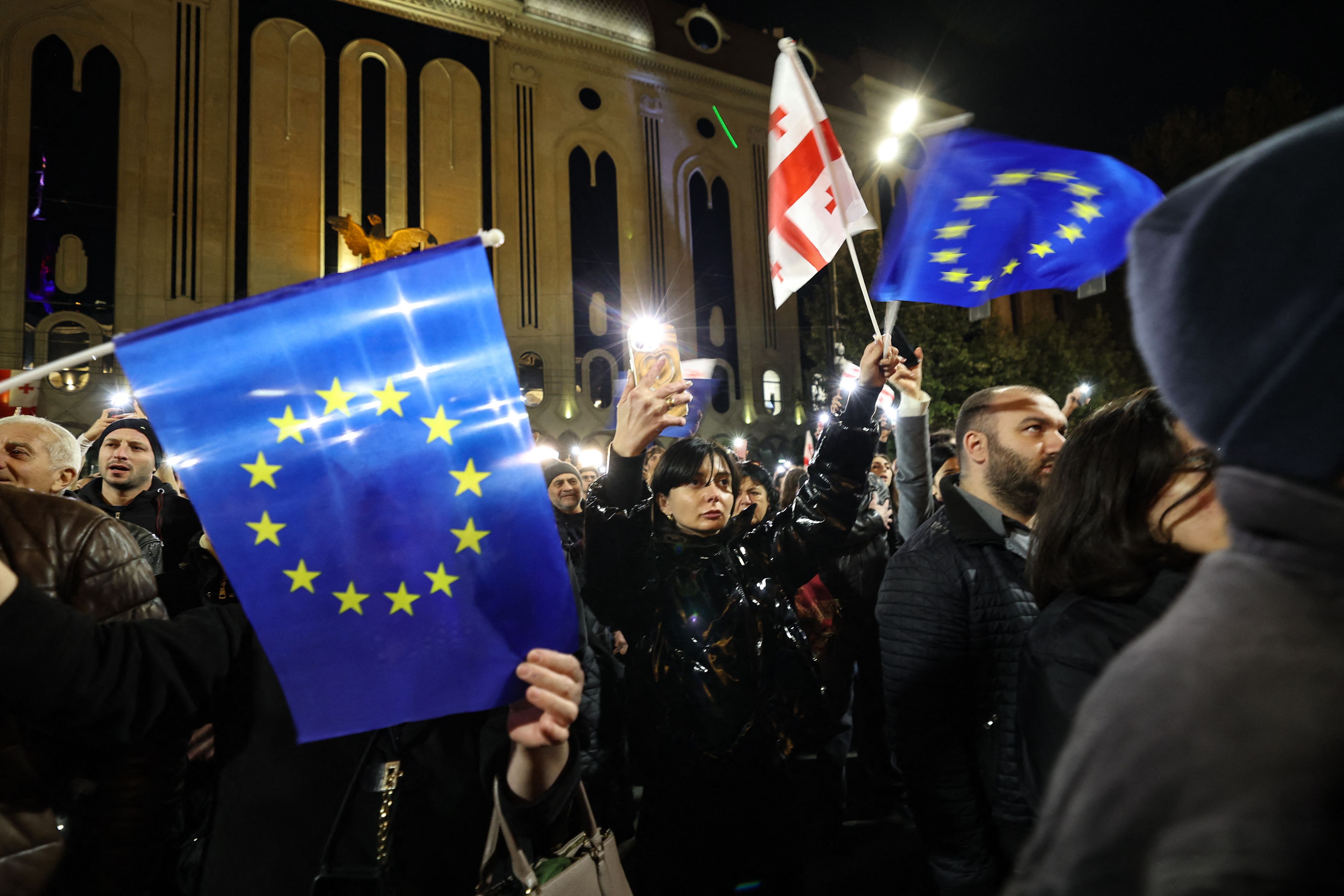 «Scrutin volé»: l'opposition appelle à de nouvelles manifestations